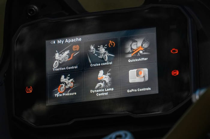 TVS Apache RTX TFT dash